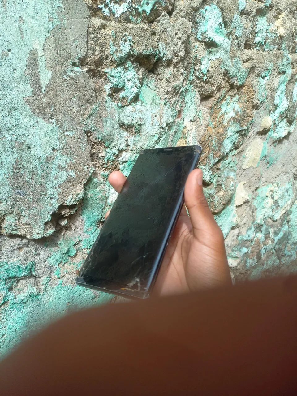 GALAXY NOTE 8 (DEFEITO NA TELA) - Foto 3