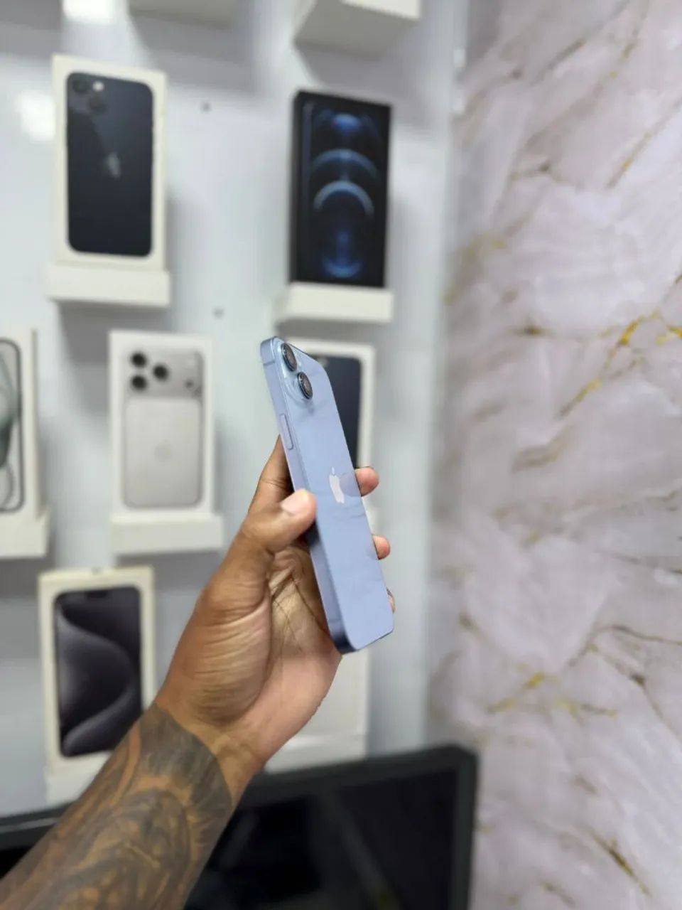 IPHONE 14 PLUS 128GB AZUL<br>R$ 2.799,00 - Foto 2