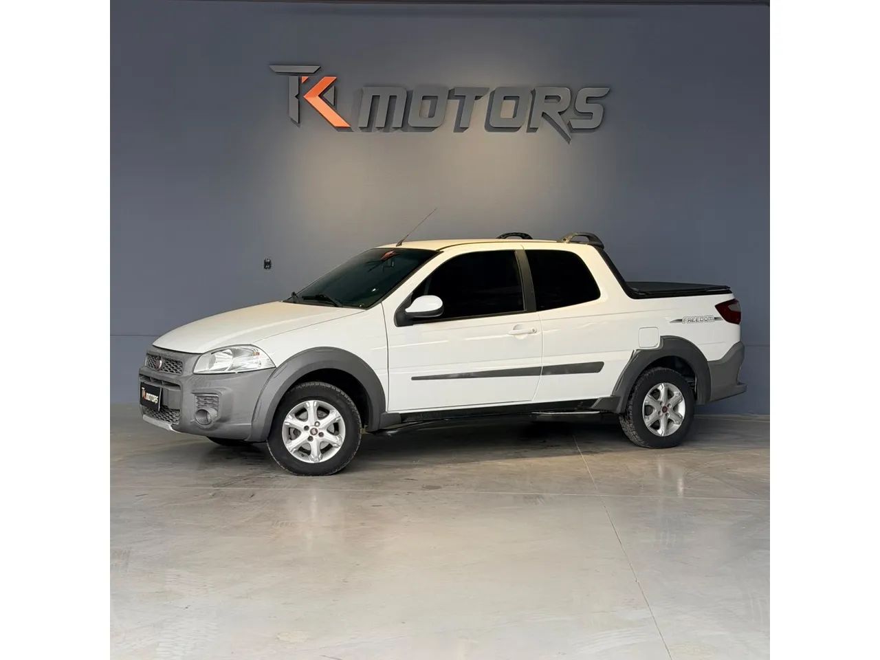 Fiat Strada Freedom 1.4 Flex 8V CD 2019 - Foto 2