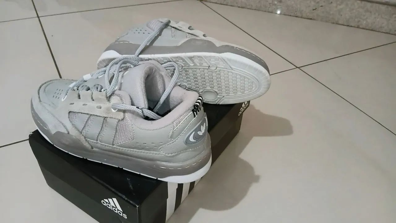 Tenis adidas ad2000 - Foto 2