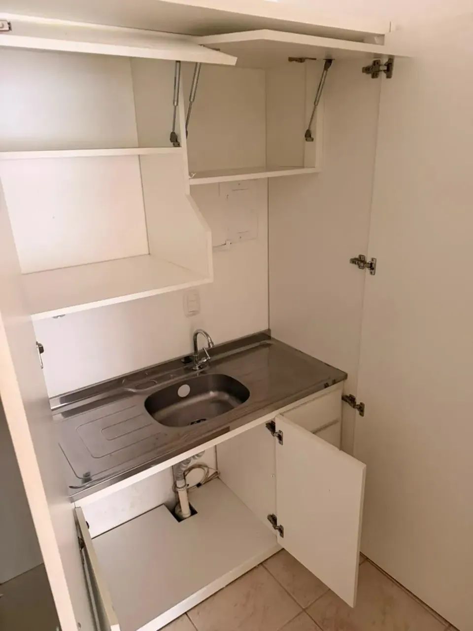 SALA COMERCIAL CENTRO - BASTANTE FLUXO - Foto 3