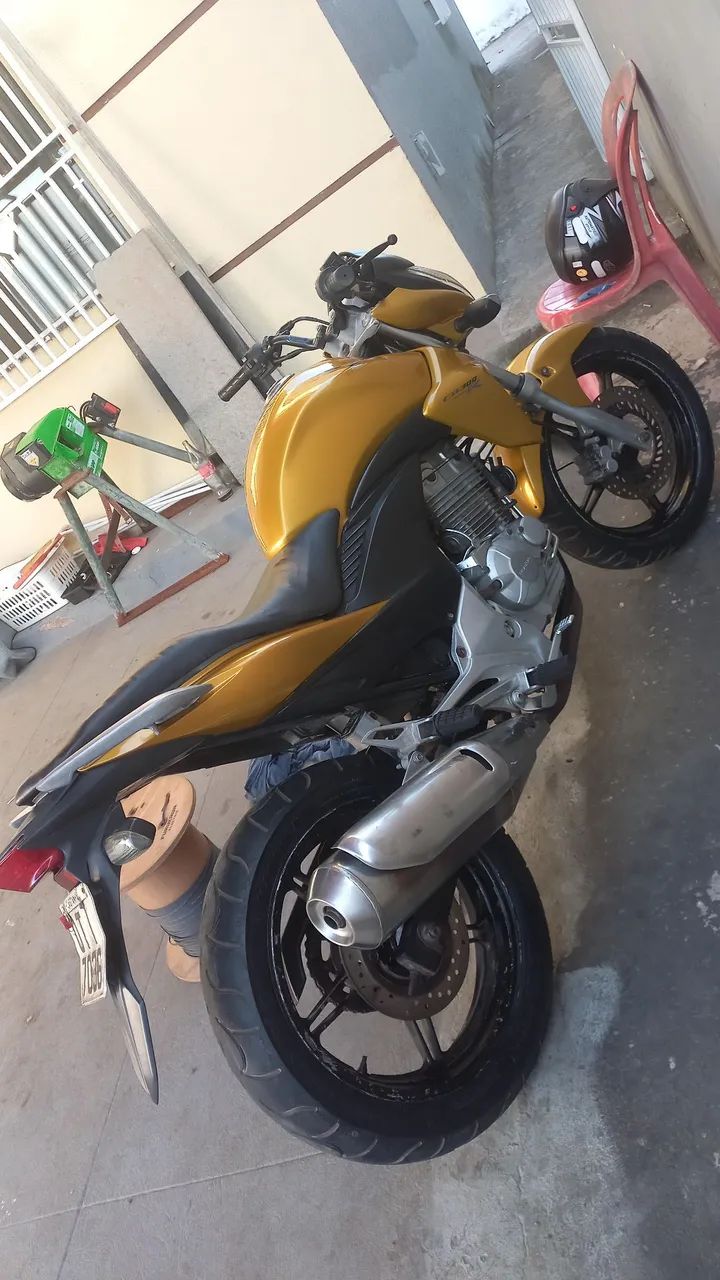 CB 300 R 2013 BEM NOVA  - Foto 5