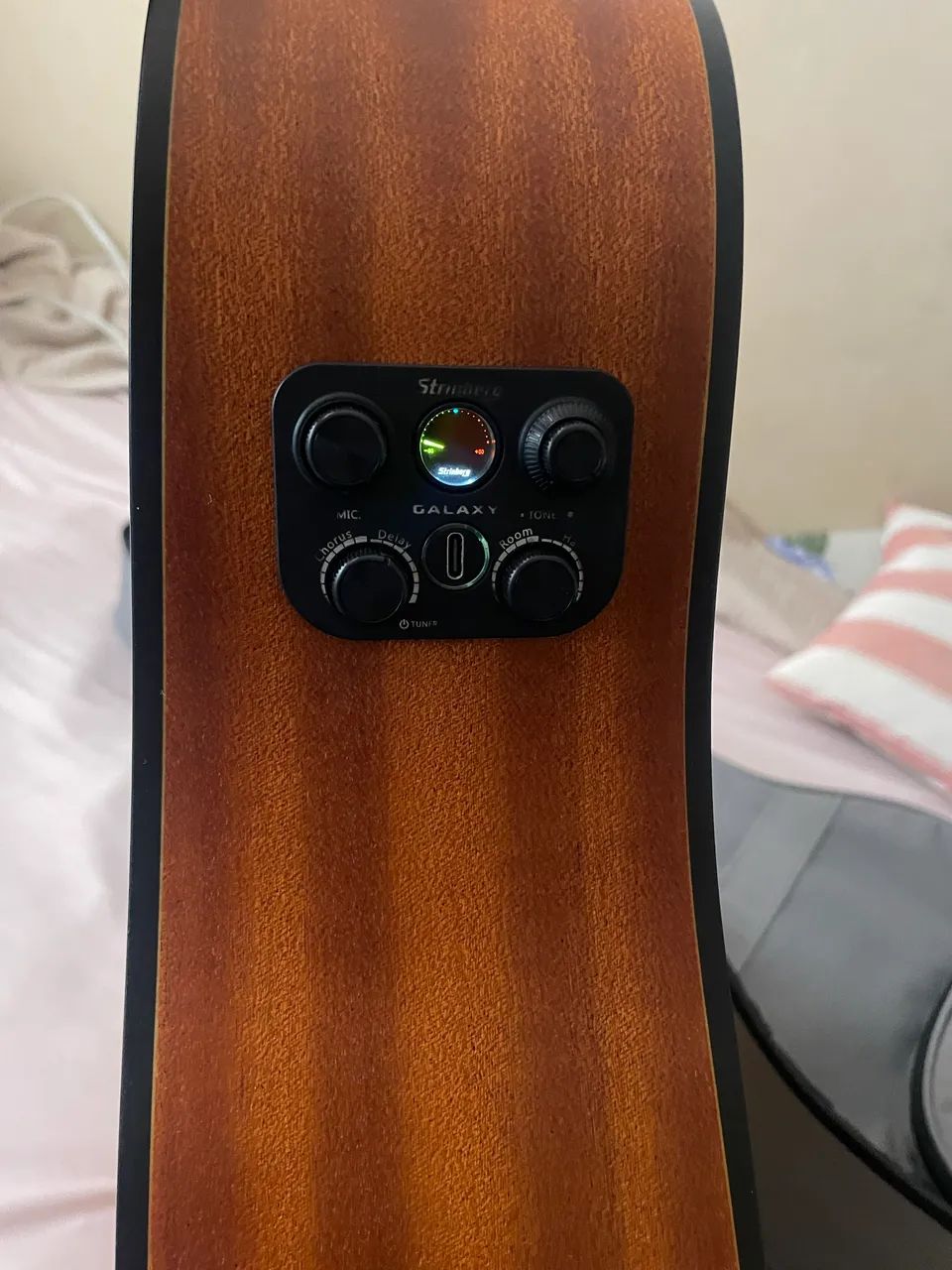 Violão strimberg com efeitos  - Foto 4