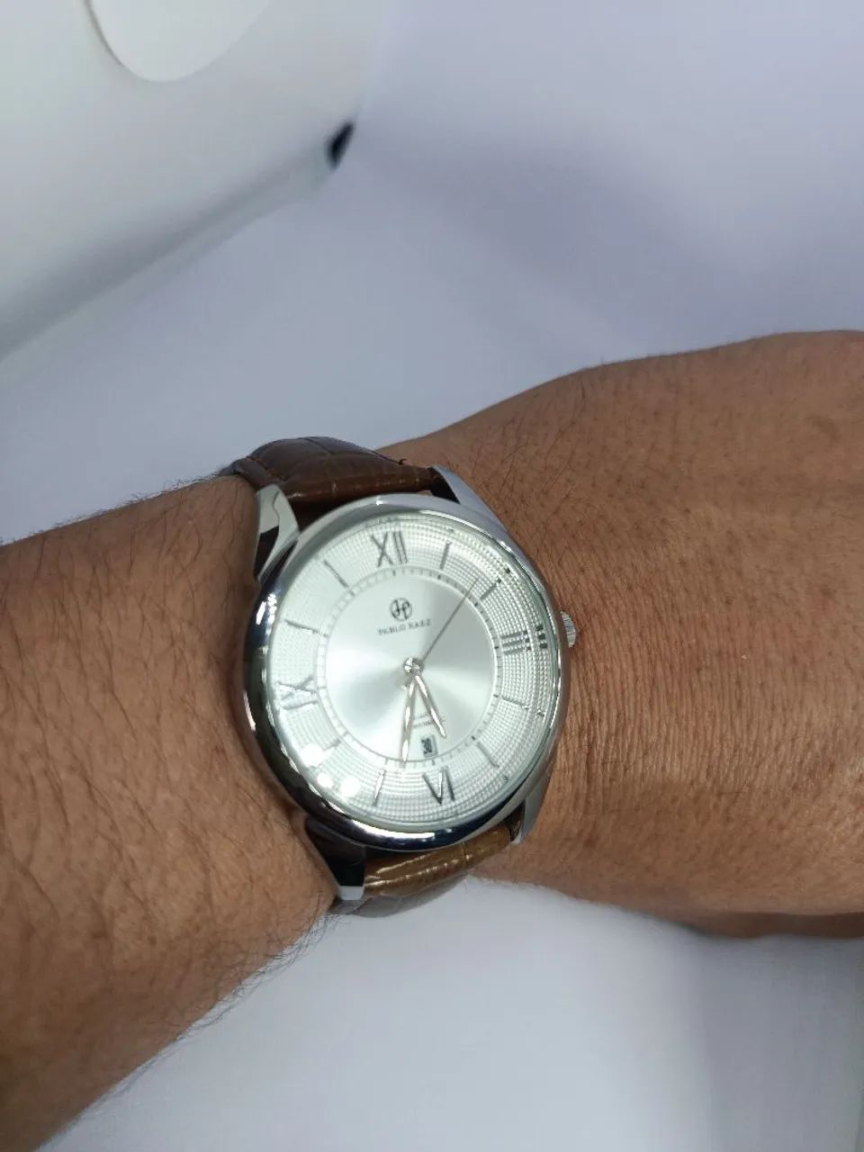 Relógio Deluxe Pablo Raez® Silver White Pulseira Couro Legítimo Marrom com Bisel Prateado - Foto 6