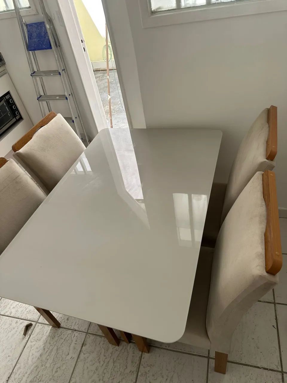 Mesa com 4 cadeiras - Foto 3