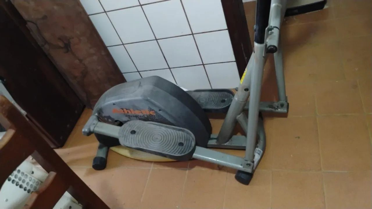 Aparelho elíptico Athletic Advanced - Foto 2