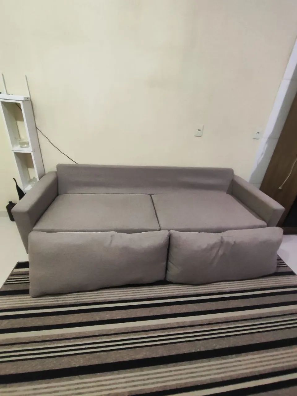 Sofá 4 lugares living marrom 220L,86A,78P - Foto 3