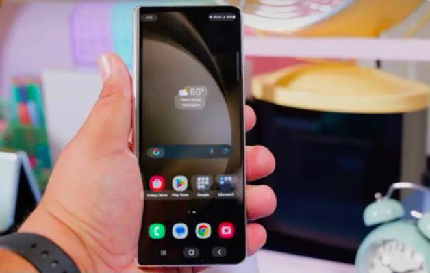 Samsung Z Fold 5 512GB - Foto 2