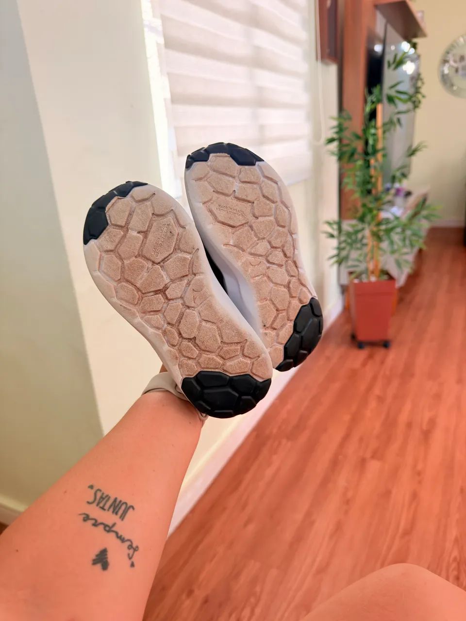 Vendo dois sapatos masculino  - Foto 2