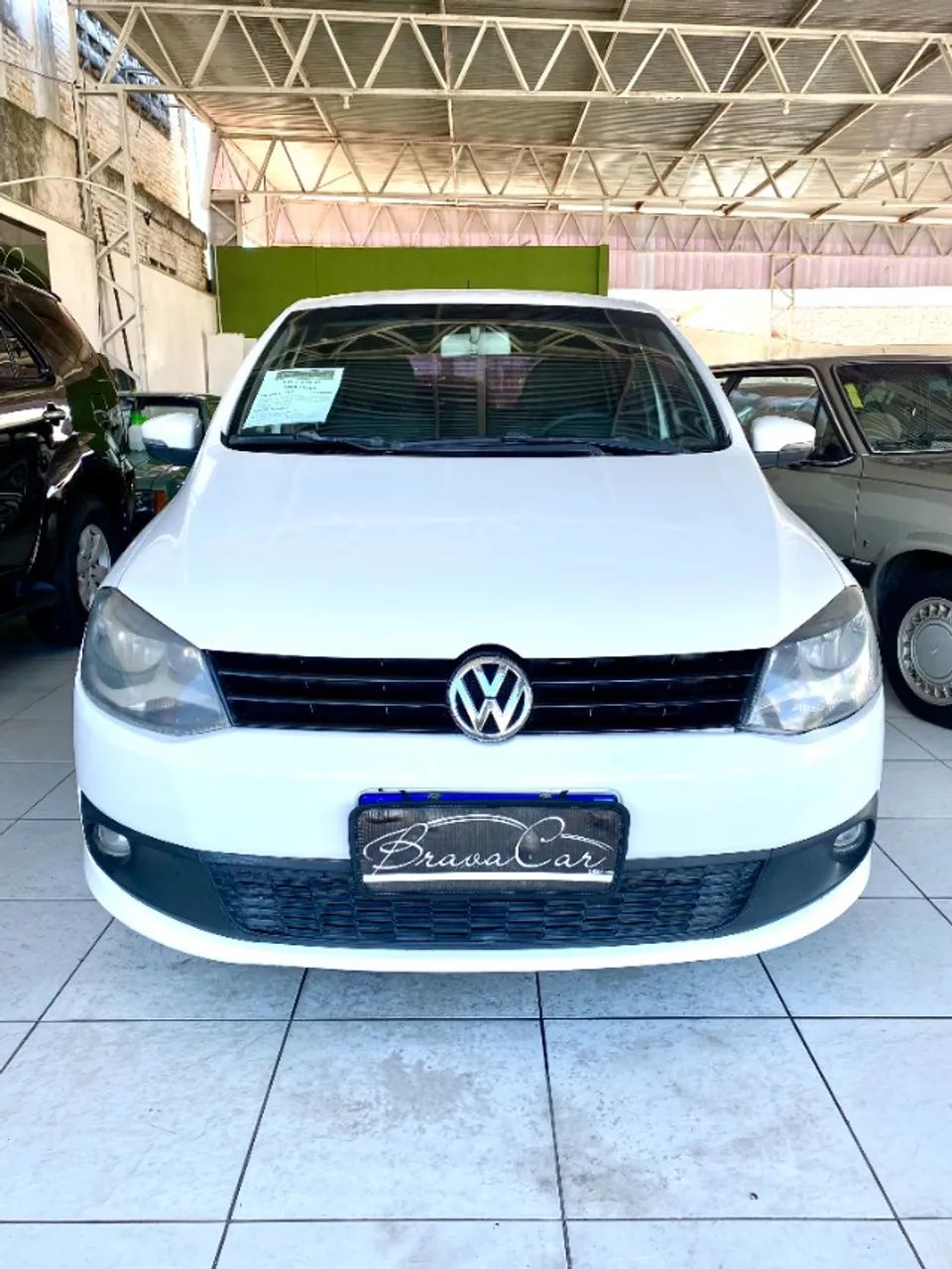 Volkswagen Fox Fox 1.0 Mi Total Flex 8V 3p 2014