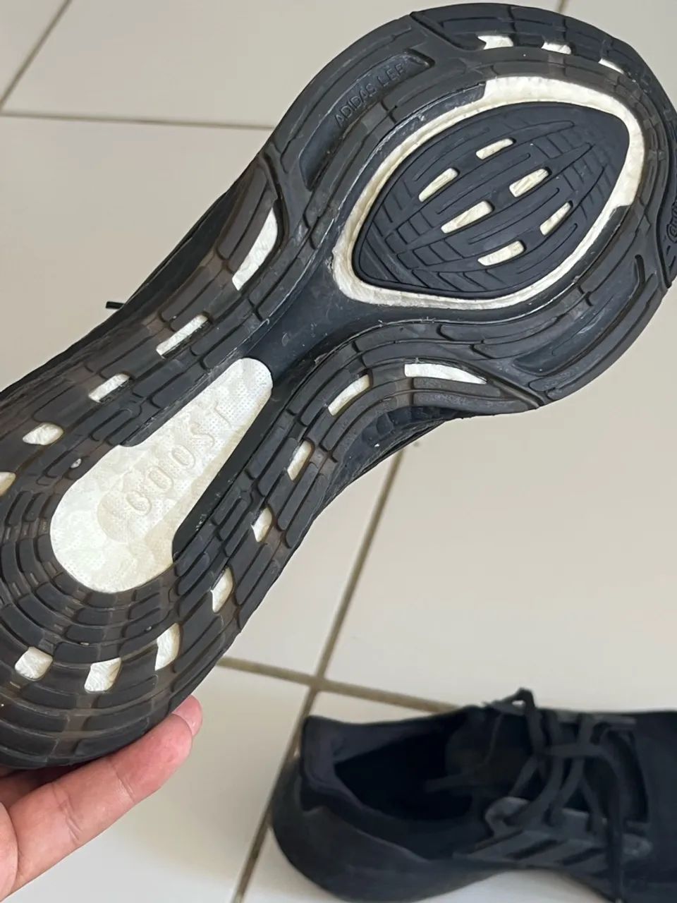 Tênis adidas de alta performance  - Foto 4