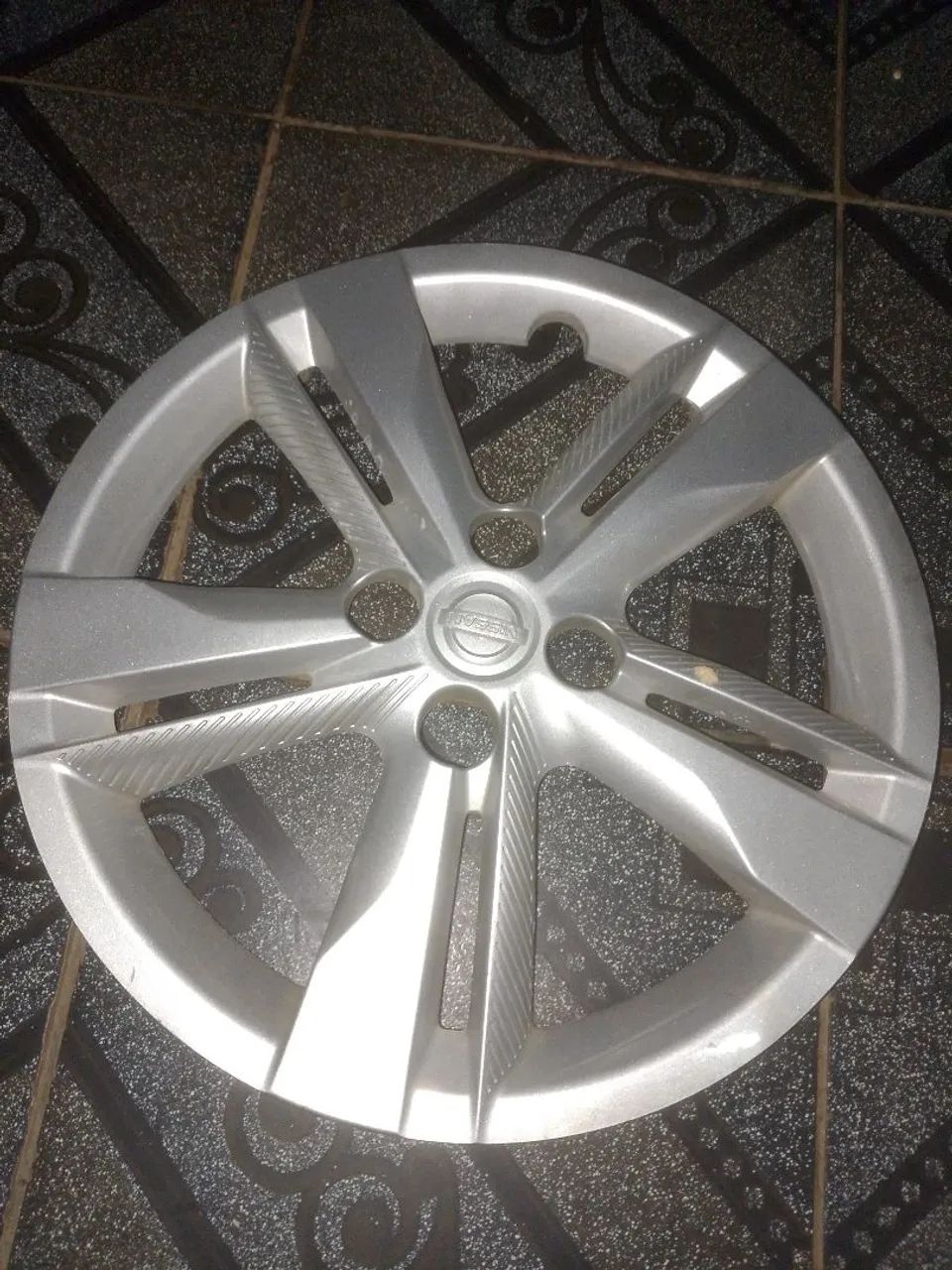 Calotas Nissan Aro 16 - Foto 2