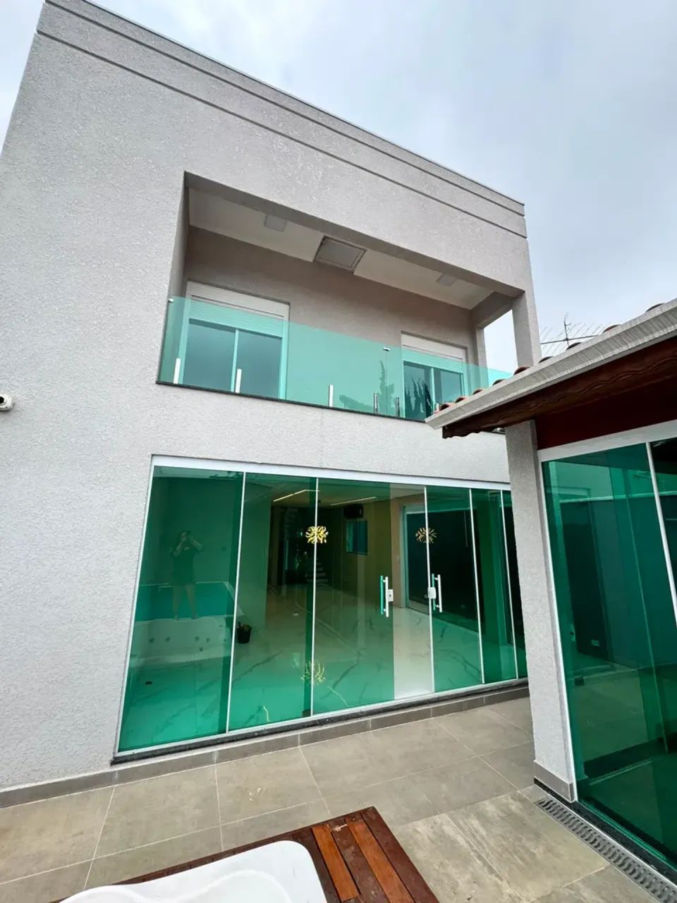 Sobrado para aluguel com 300 metros quadrados com 3 quartos