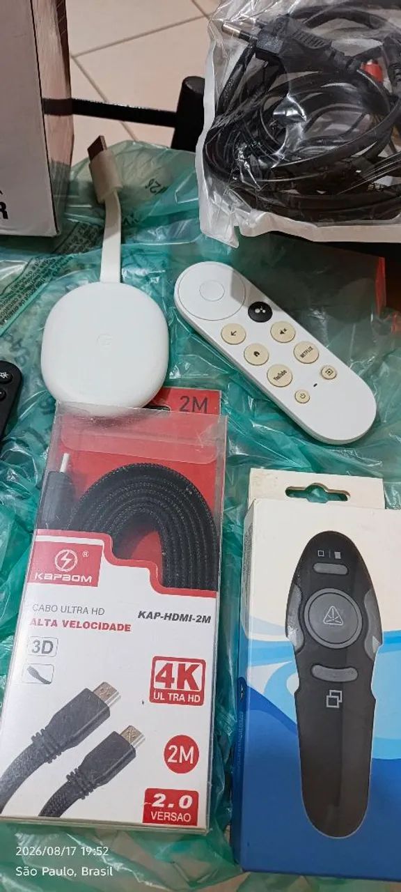 Vendo ou troco projetor com Chromecast 4 - Foto 2