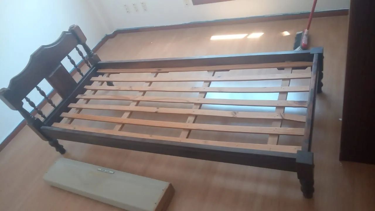 Cama de madeira maciça solteiro  - Foto 2