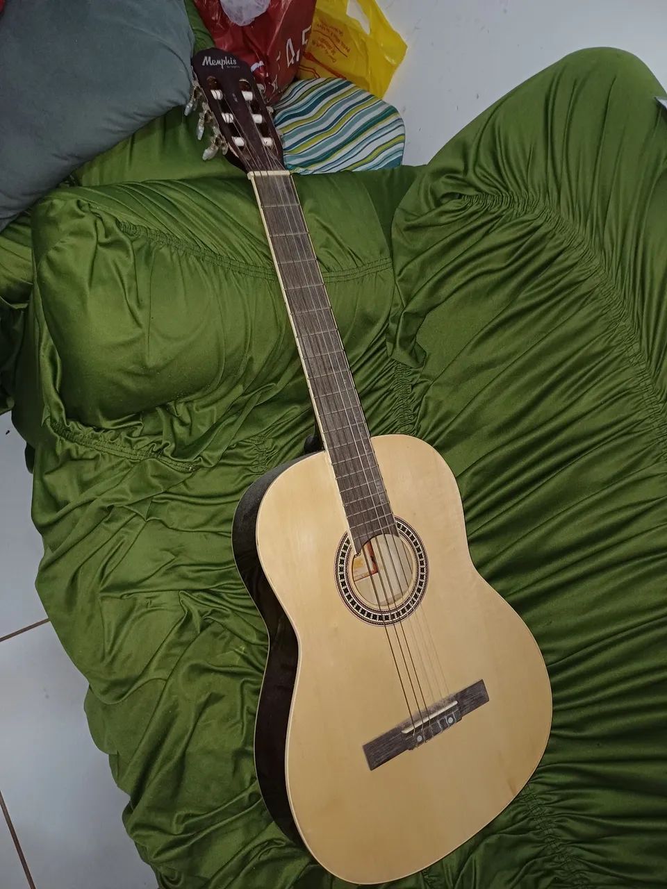 Violão manphis  - Foto 2