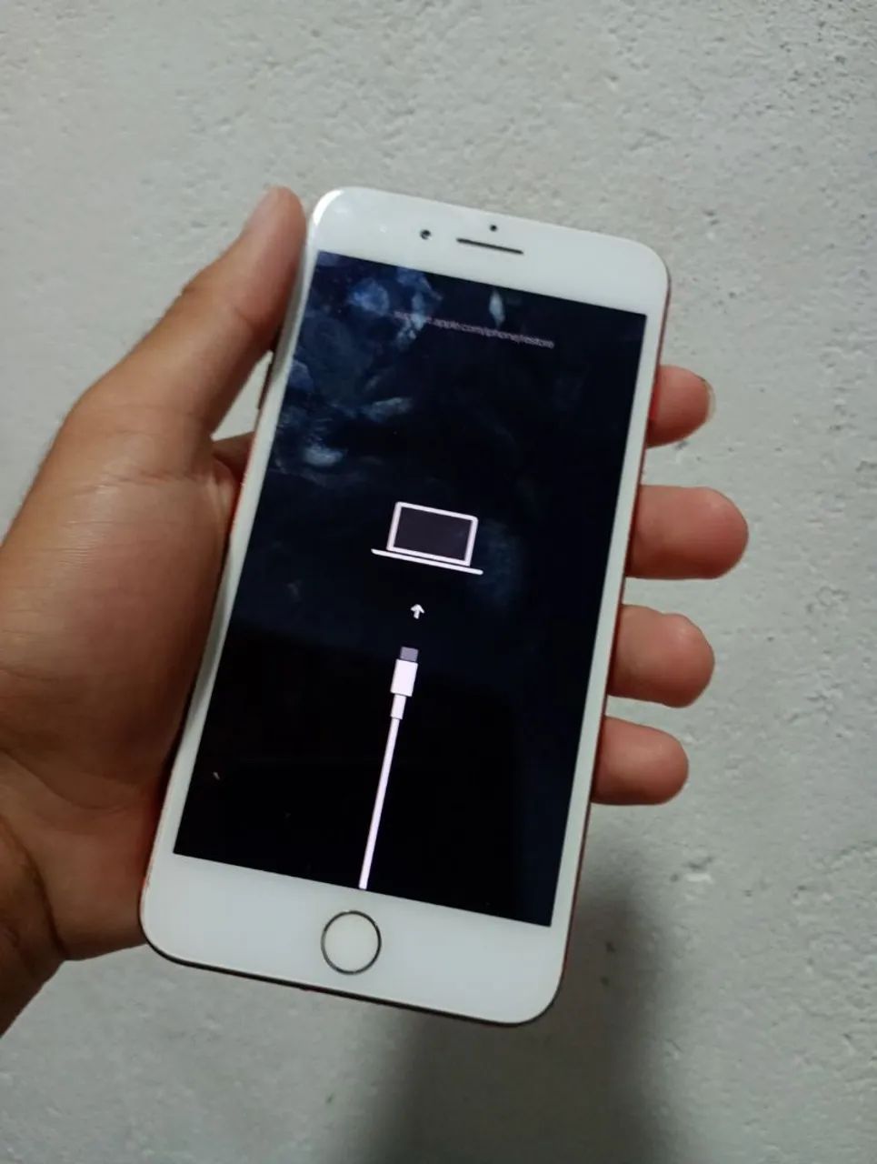  iPhone 8 Plus RED ? R$ 650 - Foto 4