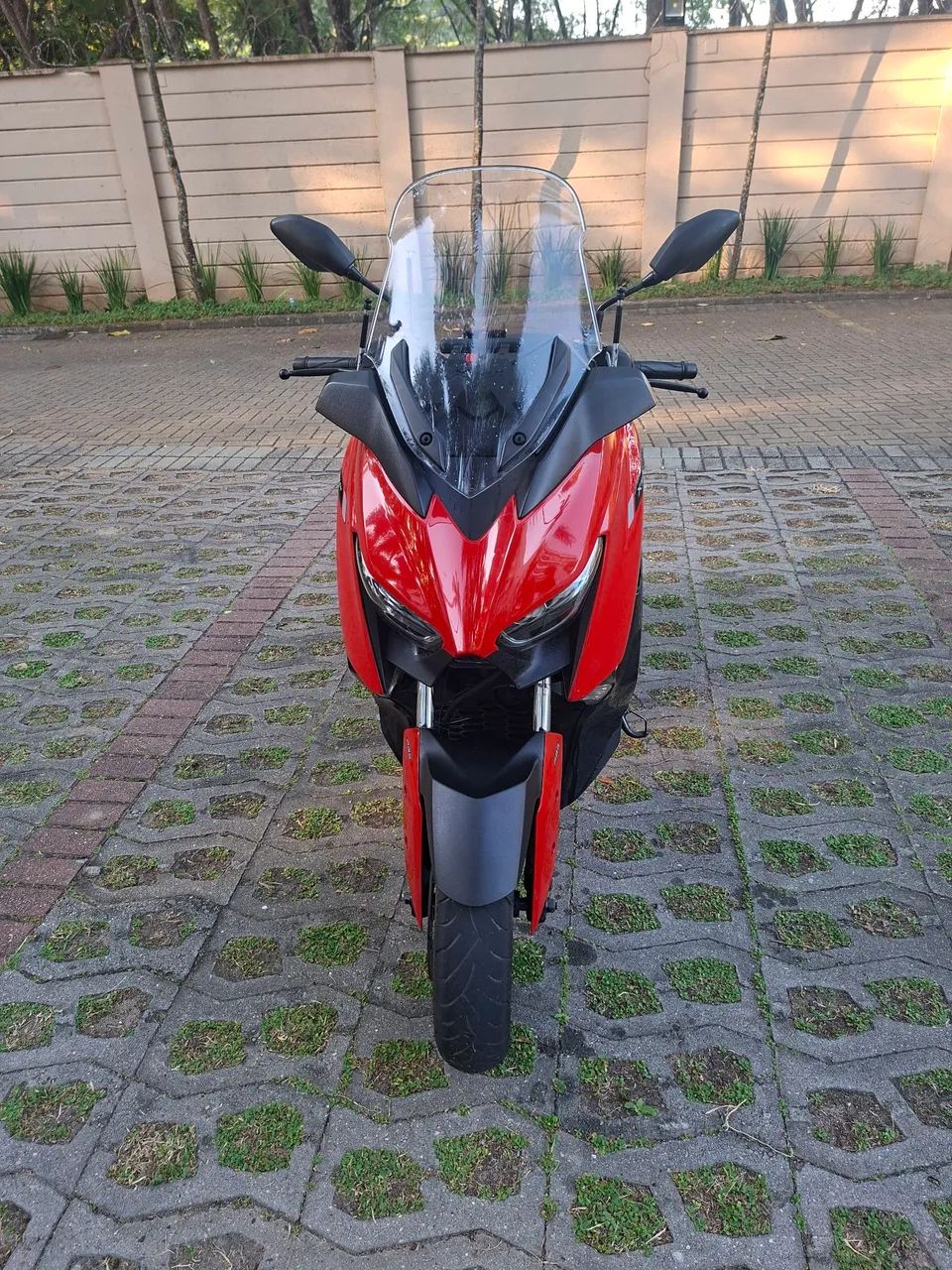 XMAX 250 2024  - Foto 2