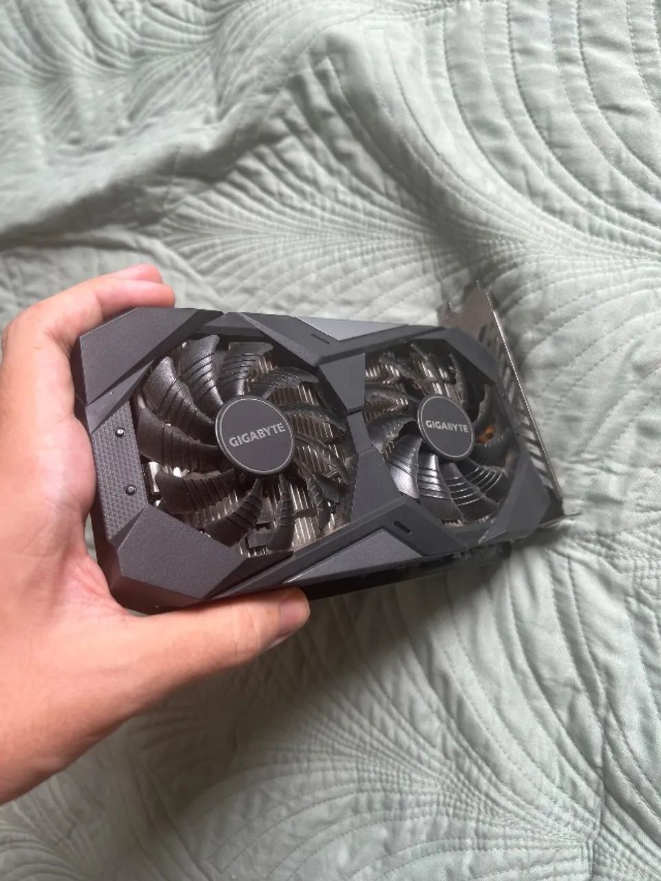 Placa de vide 1650 4gb vram  - Foto 2