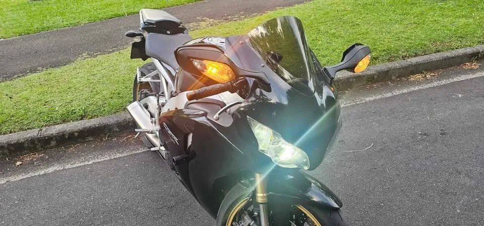 HONDA CBR  - Foto 3