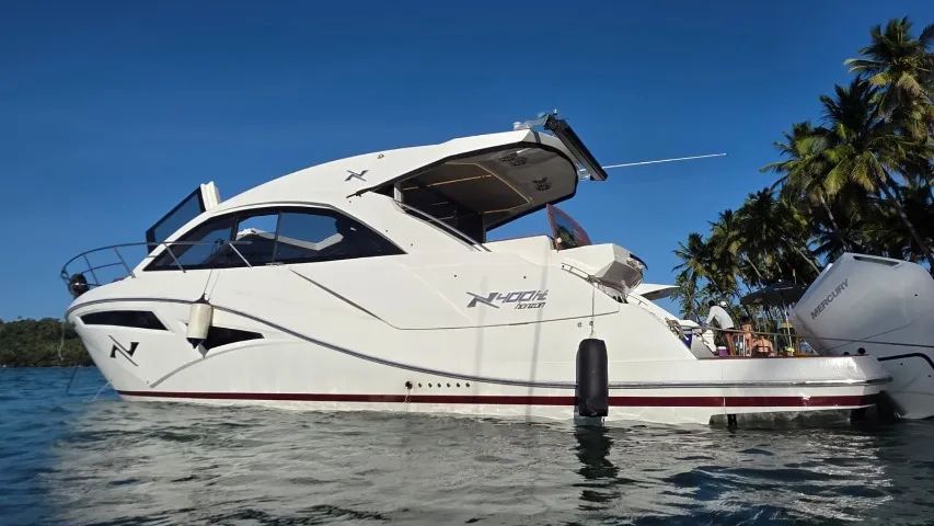 NX 400 Seminova - Embarcação com Motor de Popa