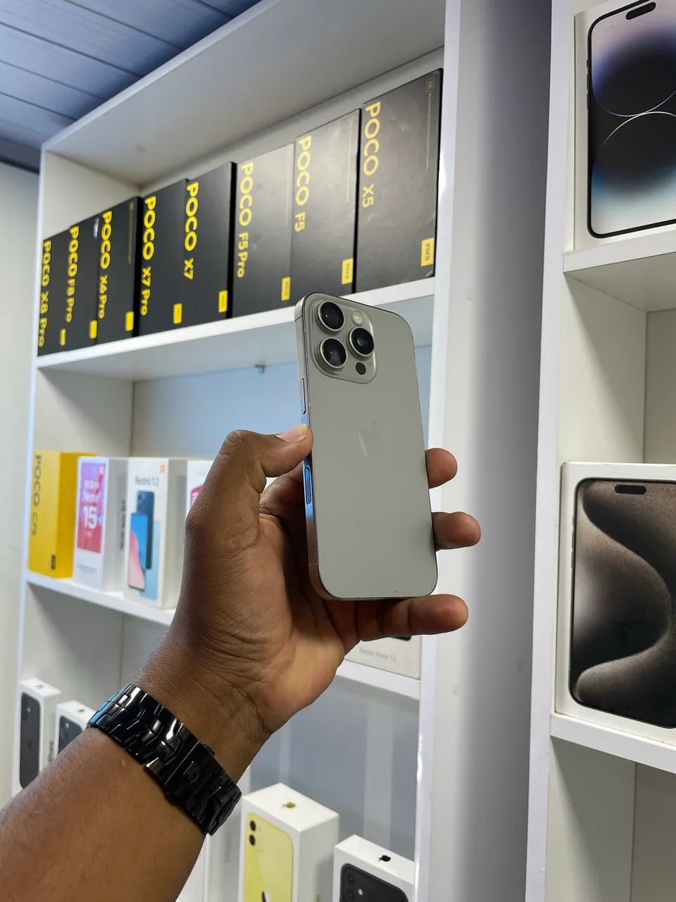 IPHONE 16 PRO 128GB - Foto 4