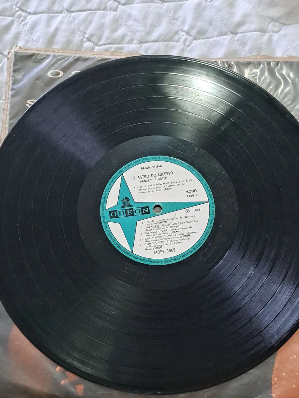 Disco de Vinil Agnaldo Timóteo - O Astro do Sucesso - Foto 4