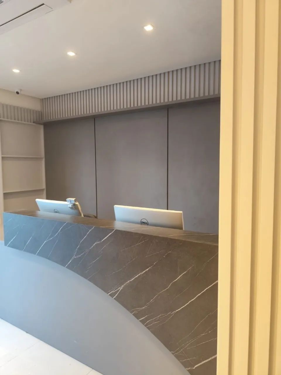 Vendo recepção balcão e gavetas  - Foto 2