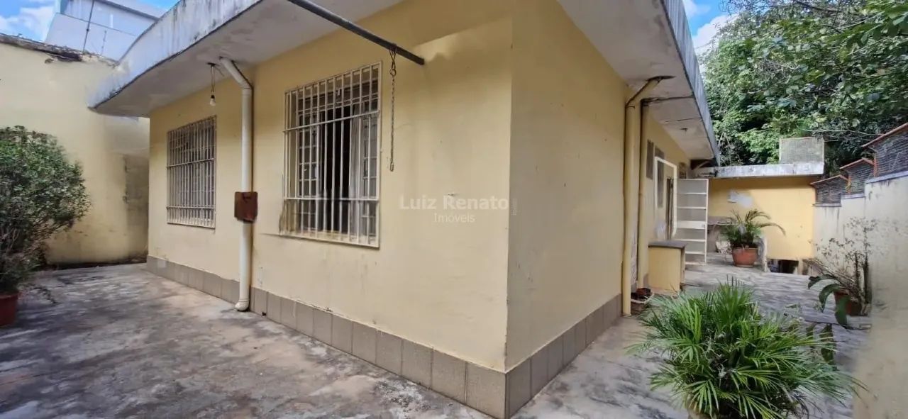 Casa à venda no bairro Sion