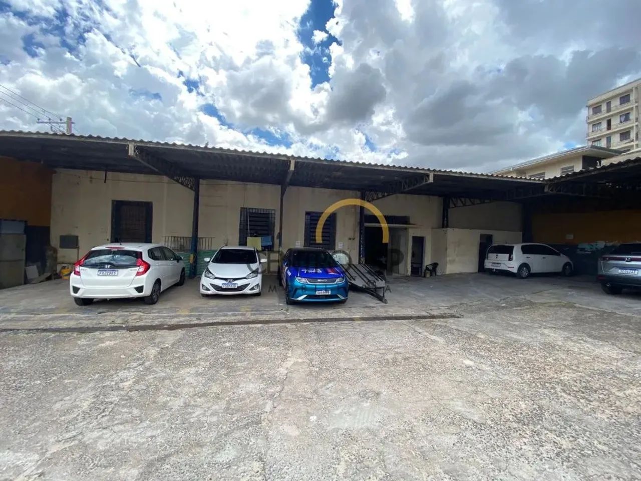 Loja no Centro de Bauru, com estacionamento próprio - Locação - Foto 9