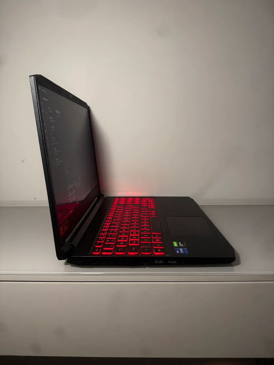 Acer Nitro 5 GTX 1650 + Teclado gamer - Foto 2