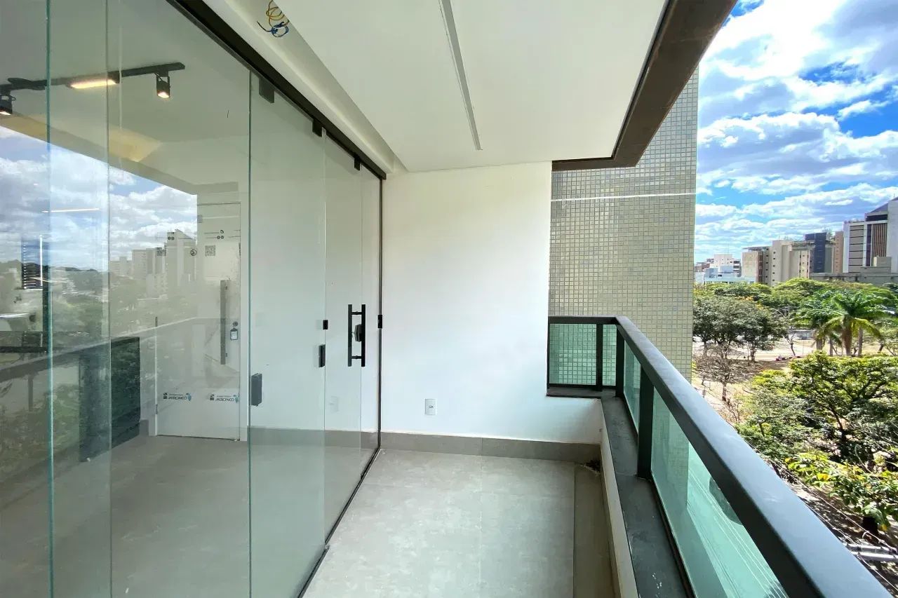 APARTAMENTO A VENDA, 03 QUARTOS, 02 VAGAS
