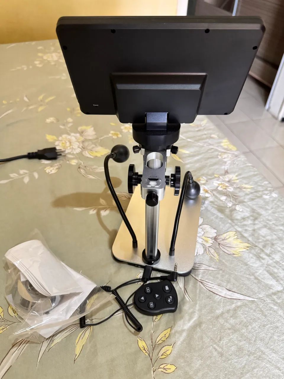 Microscópio Digital Tela 7?