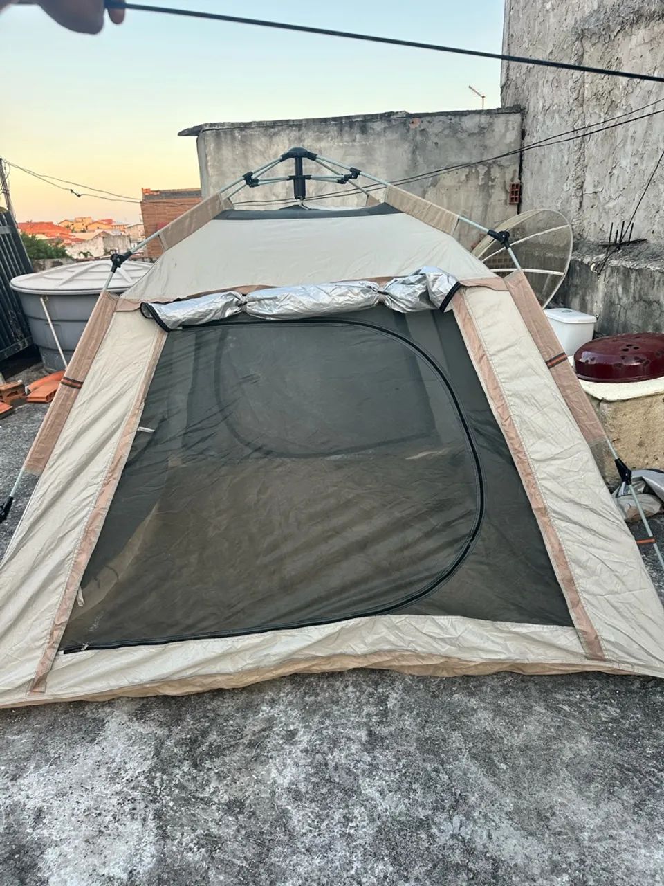 BARRACA DE CAMPING AUTOMÁTICO SEMI NOVA 380$ - Foto 5