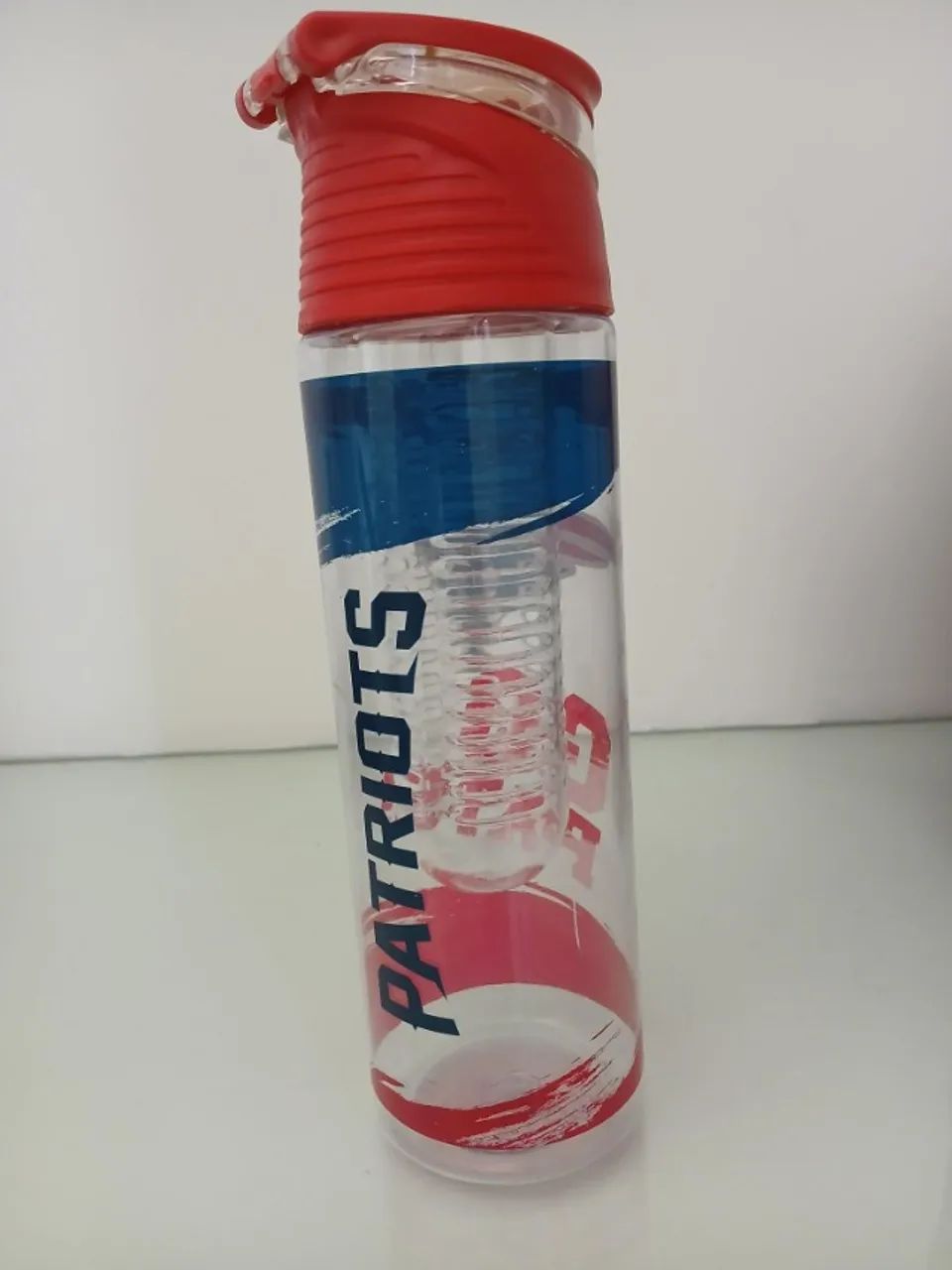 Garrafa Squeeze com Infusor New England Patriots NFL - Foto 2
