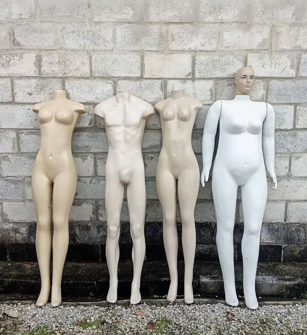 MANEQUIM PARA ROUPAS VARIADOS 