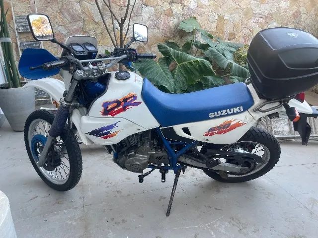 Suzuki Dr 650 impecável  - Foto 3
