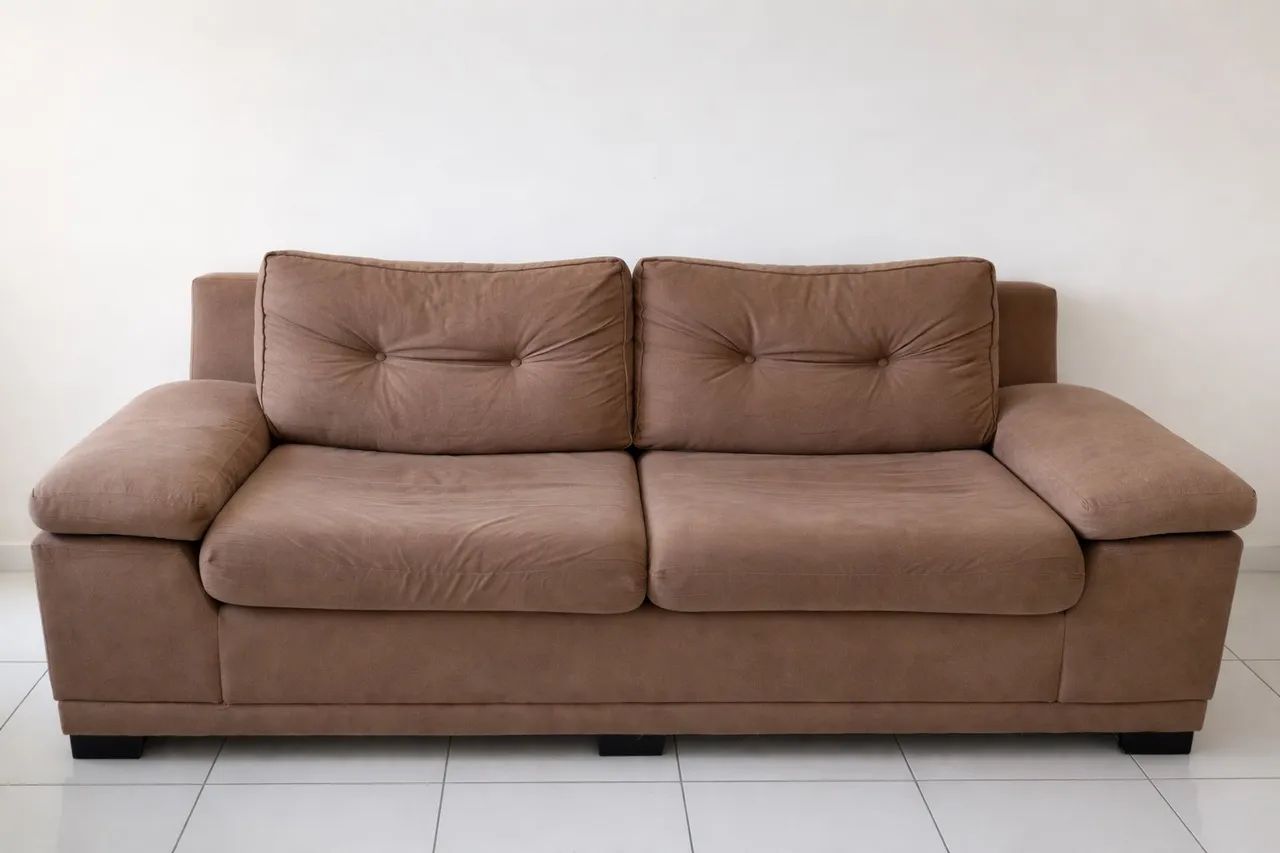 Sofá 3 lugares 