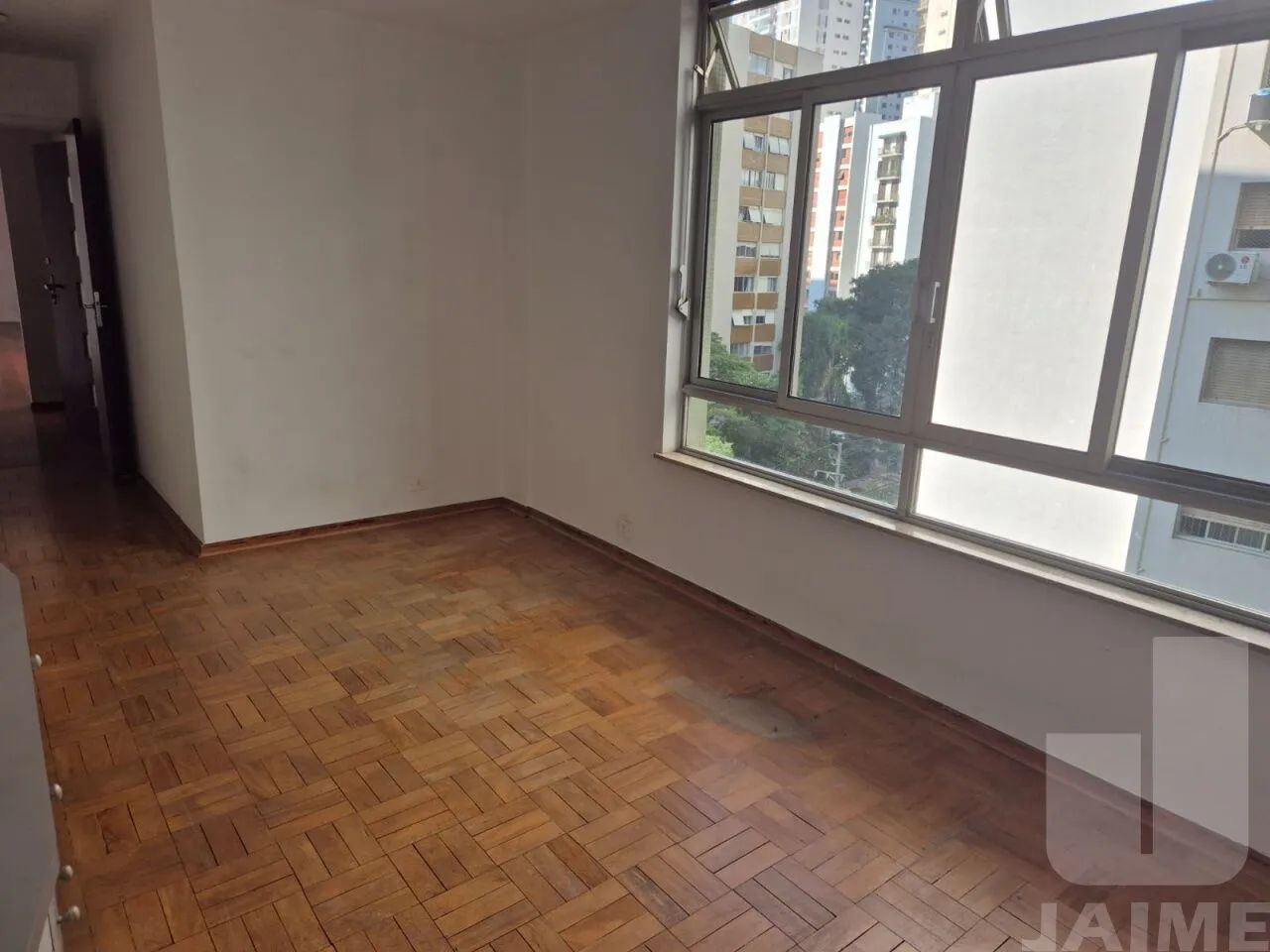 Apartamento amplo e ensolarado em Higienópolis - Foto 3