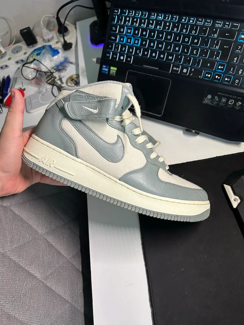 Nike Air Force 1 Mid Original Cinza  - Foto 4