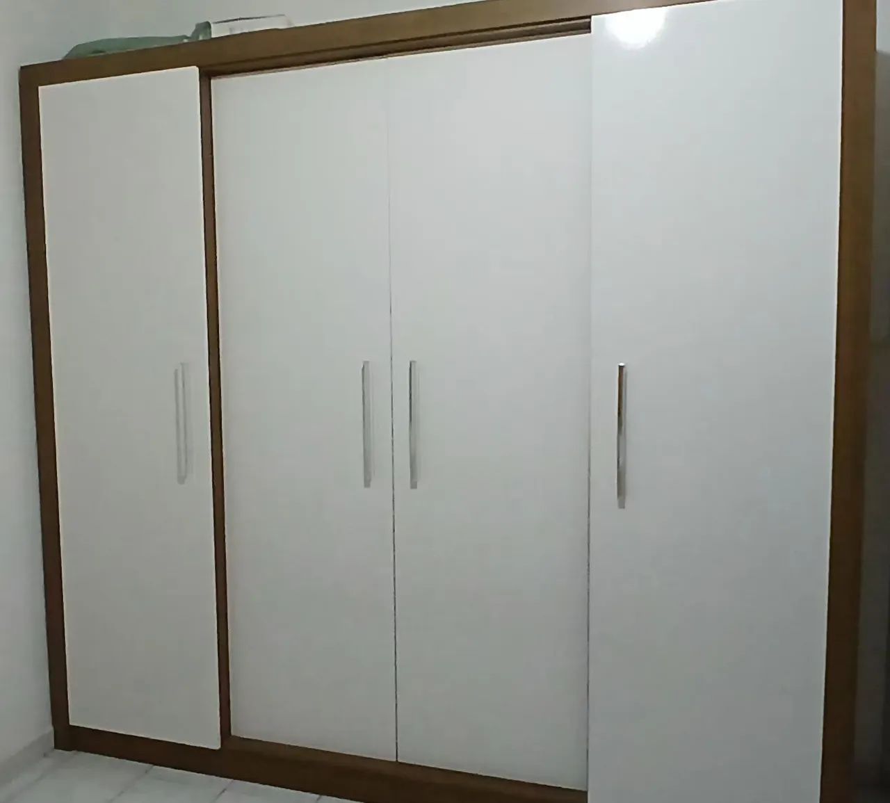 Guarda roupa casal 4 portas  - Foto 2