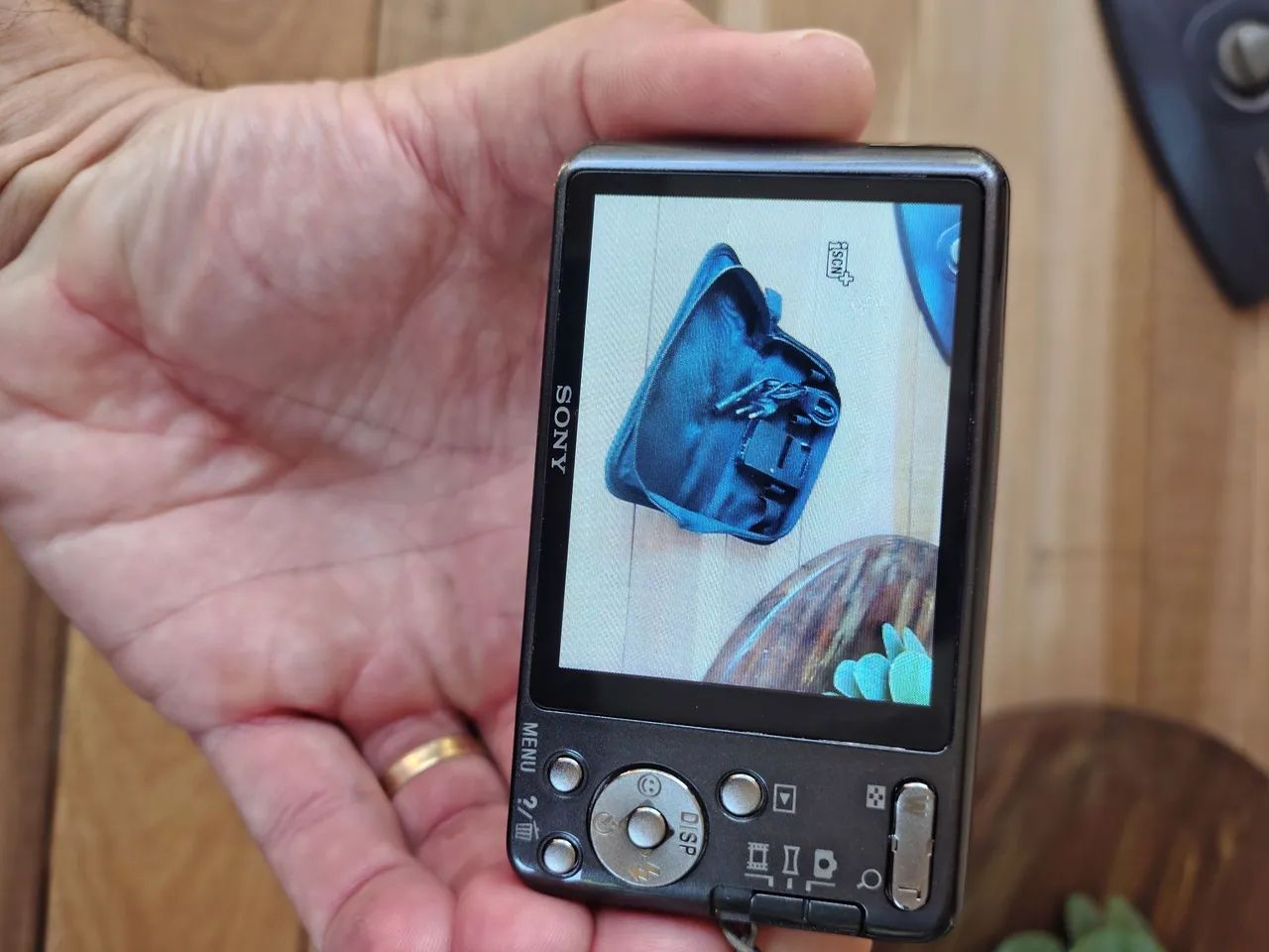 Câmera SONY CYBER-SHOT W570  16.1 megapixels - Foto 2