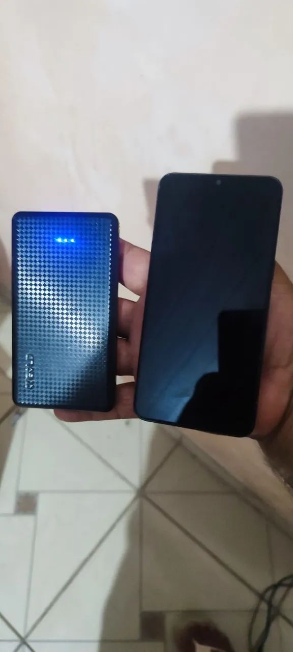 Celular a10 com problema + Power bank 40