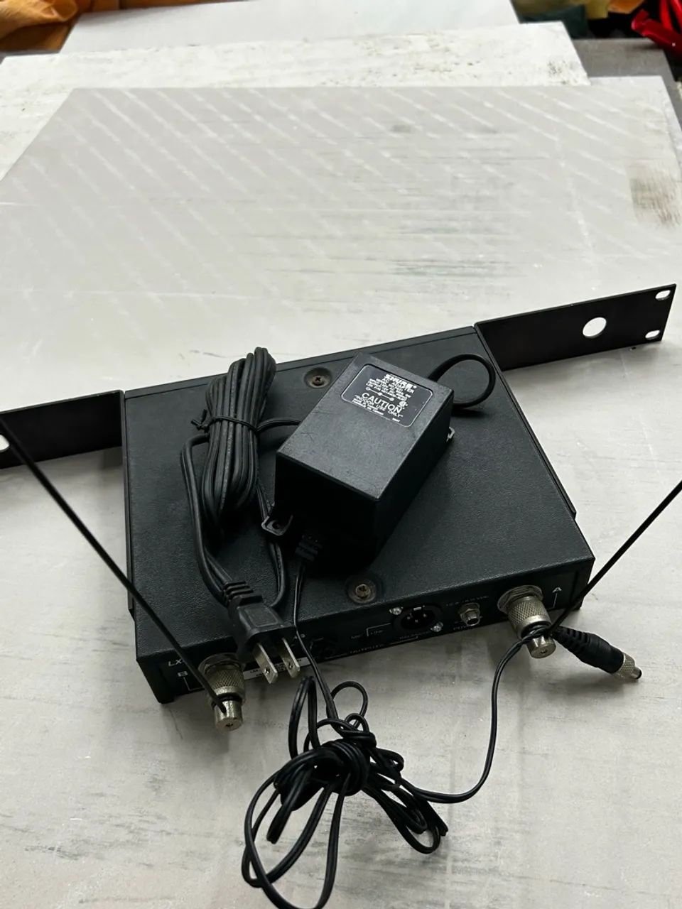 Receptor Microfone sem Fio Shure LX - Foto 4