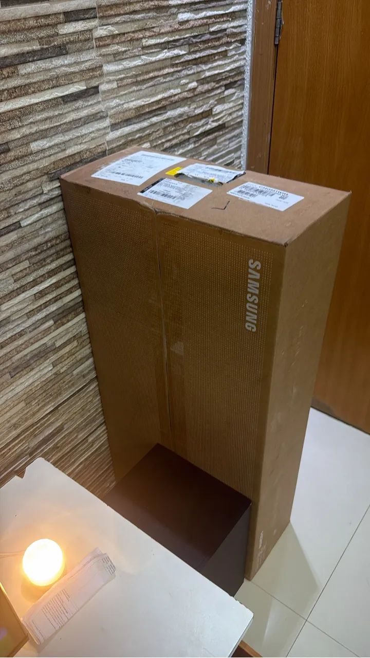 MONITOR GAMER SAMSUNG ODYSSEY G5 34 POLEGADAS ULTRAWIDE 165HZ LACRADO + NOTA FISCAL - Foto 2
