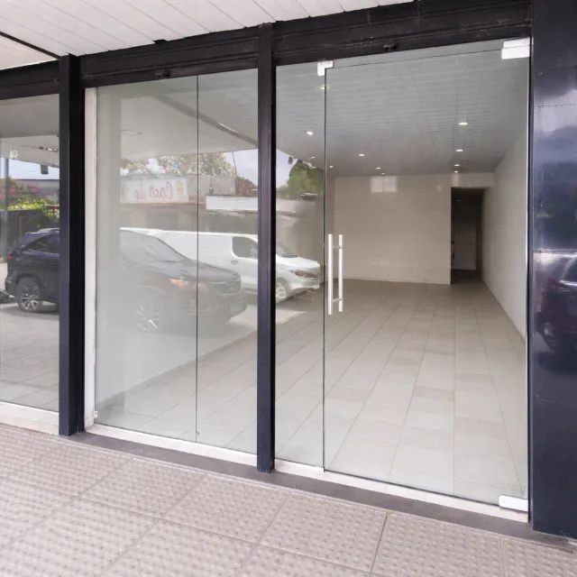Loja em Piedade | 67m² | Rua Principal | Alto Fluxo de Pessoas!!! - Foto 2