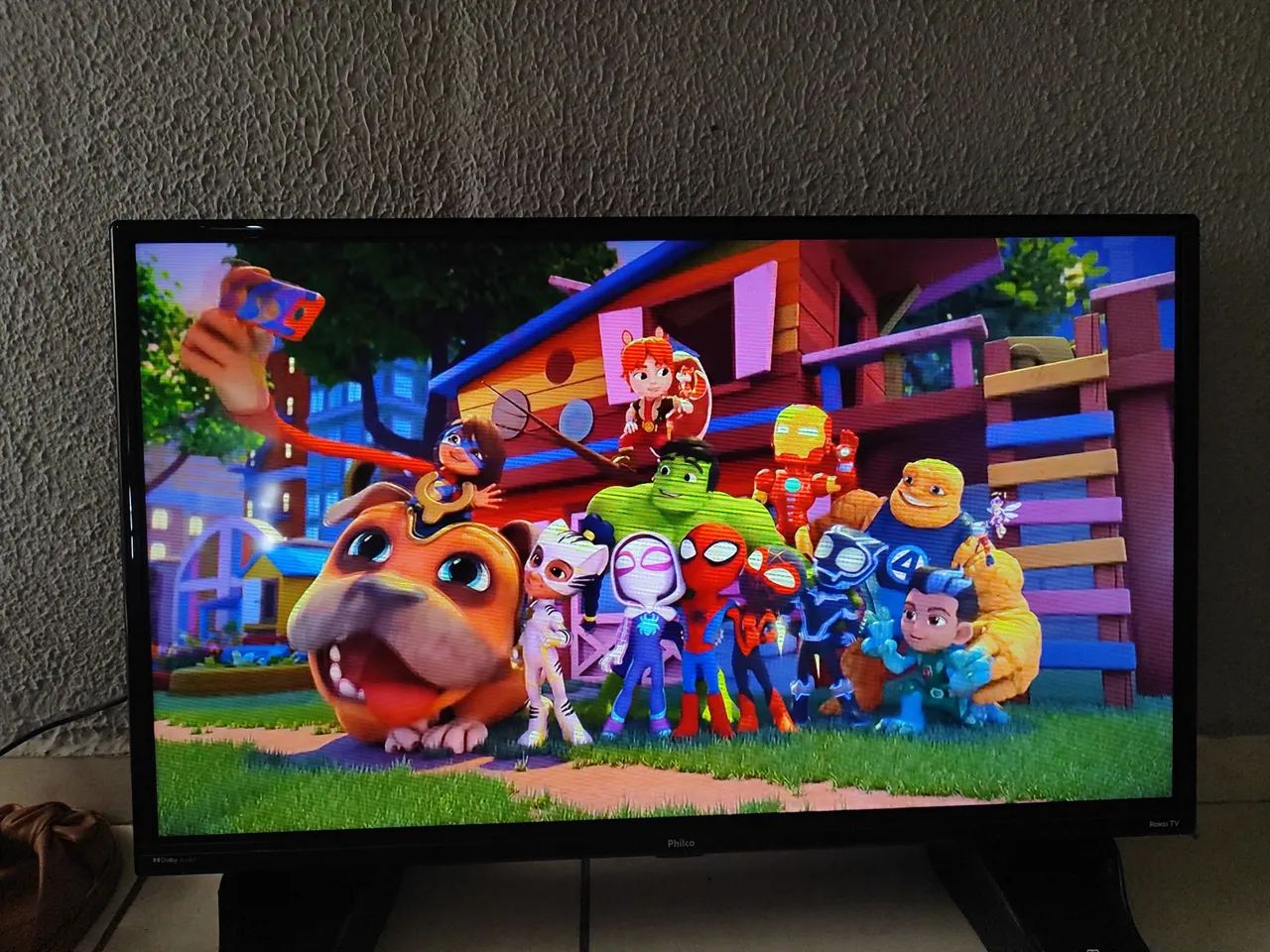Tv SMART Philco Roku 32 polegadas funcionando perfeitamente 