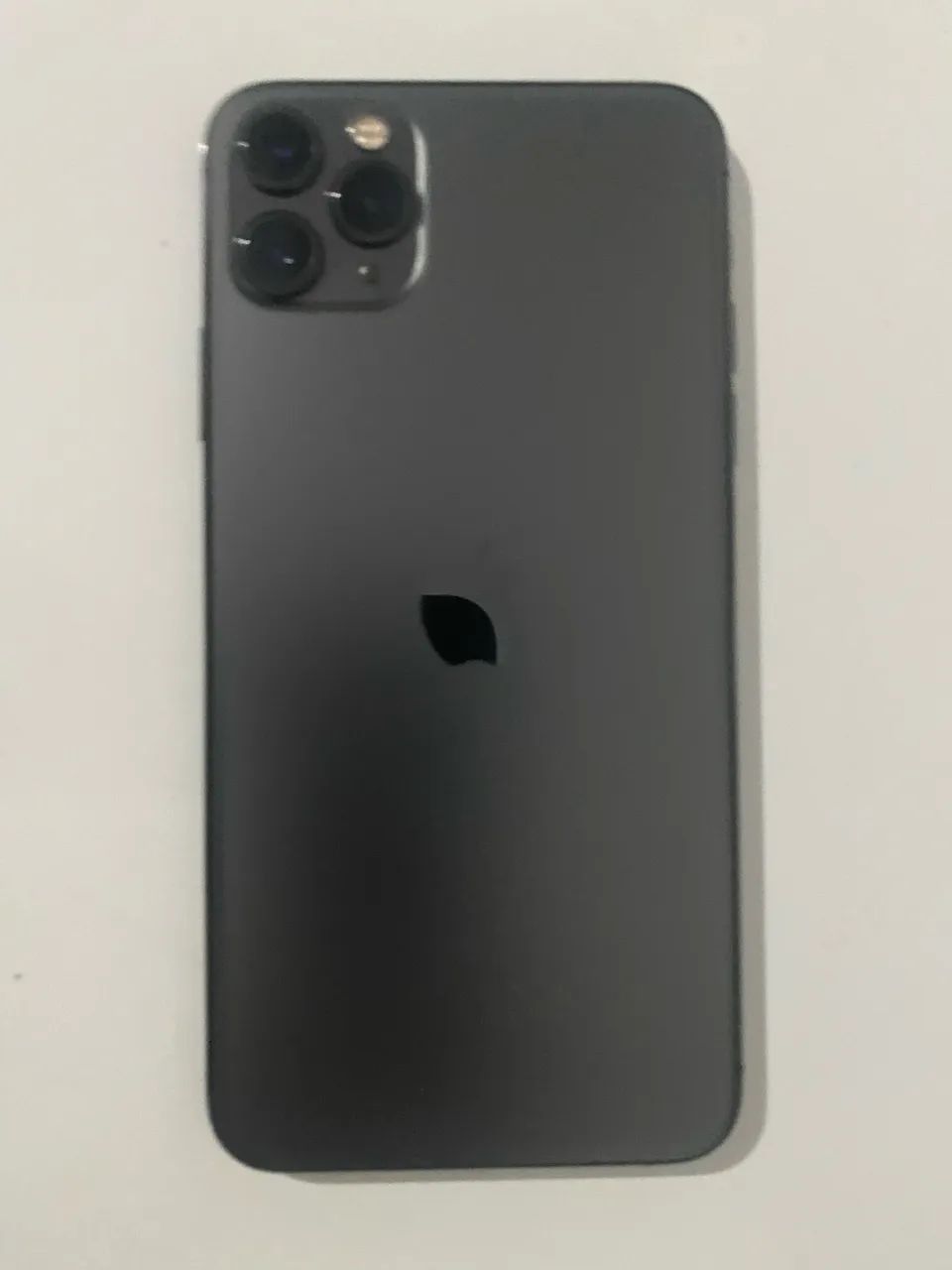iPhone 11 Pro Max - R$ 1.000 - Funcionando perfeitamente