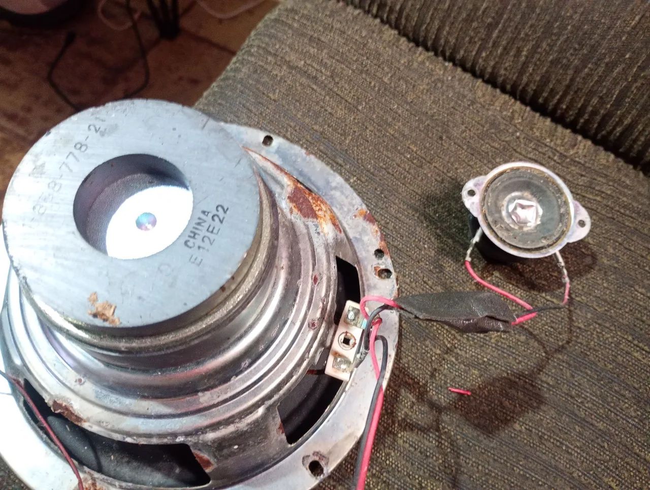 Altifalante Sony 6 polegadas 