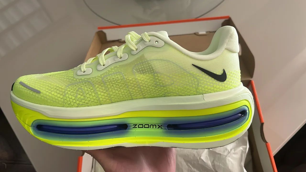 Nike Vomero Premium Volt Tint Sapphire - Foto 4